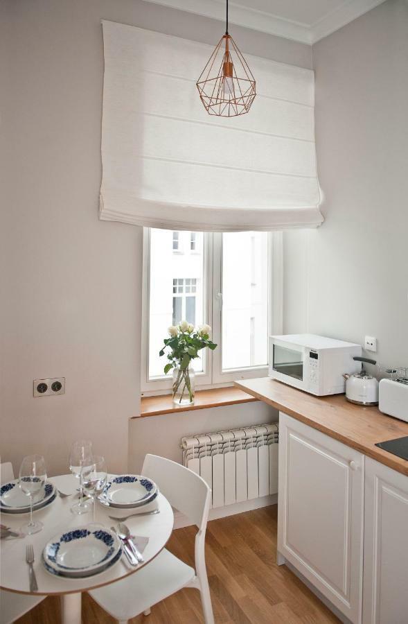 Apartament Piano Varşova Dış mekan fotoğraf